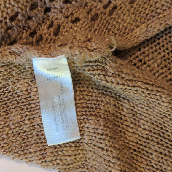By Design M Tan Sweater - Picture 11 of 12